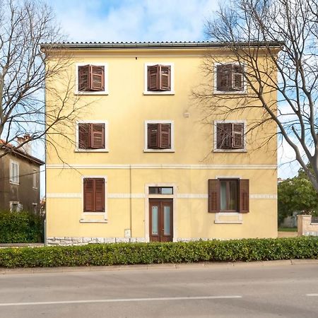 Apartment Roze Rovinj Exterior photo